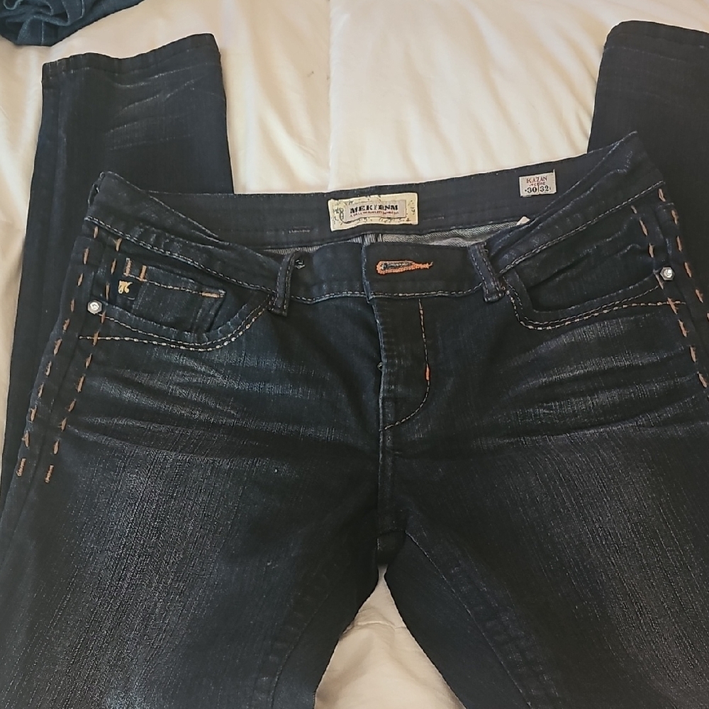 Blue Boot Cut Jeans with Classic Styling